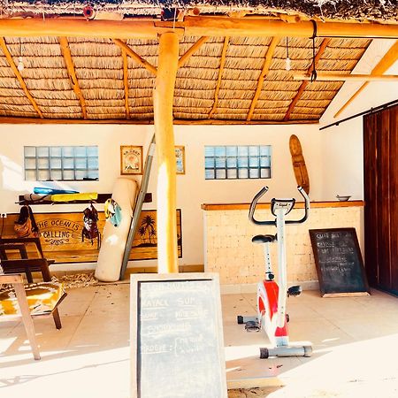 Vovo Telo Lodge Toliara Exterior foto